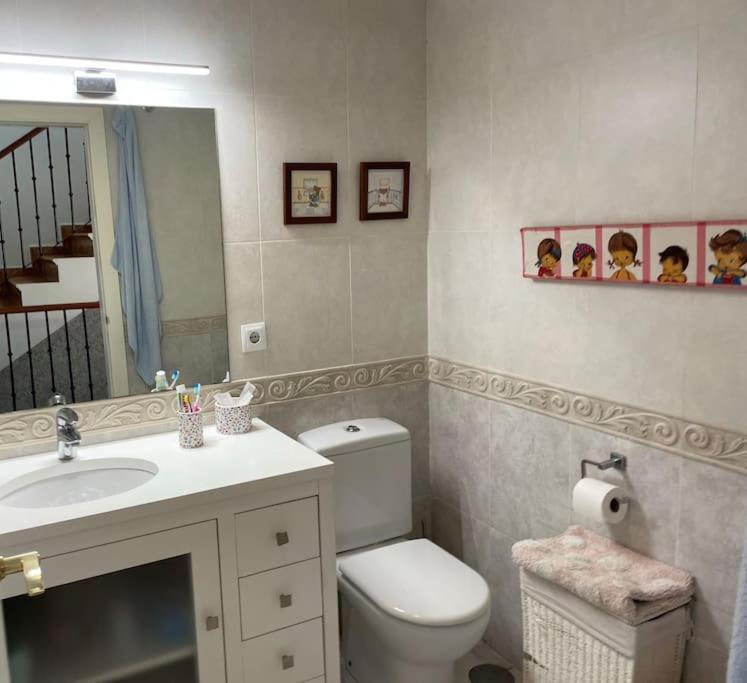 Casa En Ruta De La Plata Con Piscina Comunitaria Villa Guillena Exterior foto